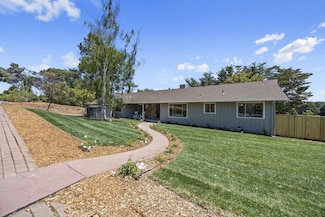 1500 Oak Rim Dr, Hillsborough, CA 94010