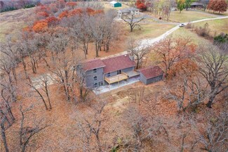 14812 Rolling Hills Rd, Basehor, KS 66007