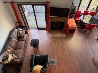 27 Mountainside Ln Unit 5, Francestown, NH 03043