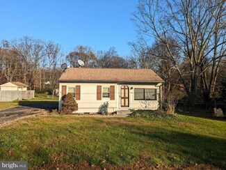 92 Middle Rd, Elkton, MD 21921