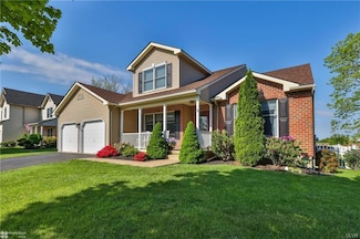 26 Country Side Ct, Easton, PA 18045