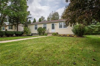 988 Kevin Dr, Kent, OH 44240