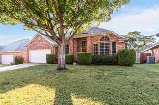 6754 Cambrian Way, Fort Worth, TX 76137