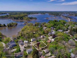 62 Portsmouth Ave, New Castle, NH 03854