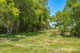 000 Ike Franks Tract 11 Rd, Arcadia, TX 77517