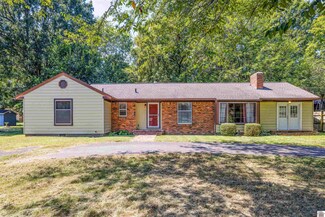 221 Wedgewood Place, Paducah, KY 42001