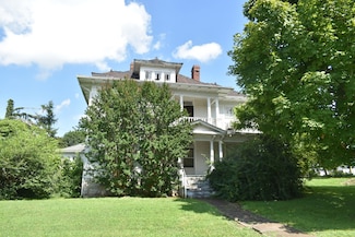 704 Main St N, Carthage, TN 37030