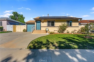 17619 Miranda St, Encino, CA 91316