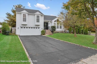 38 Sweet Gum Rd, Howell, NJ 07731