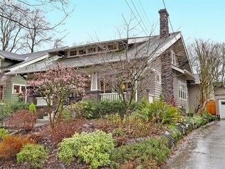 3720 NE Flanders St, Portland, OR 97232