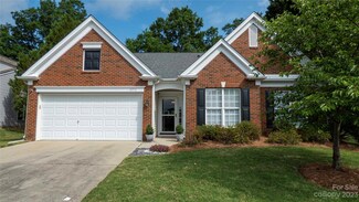 13711 Cardinals Nest Dr, Charlotte, NC 28269