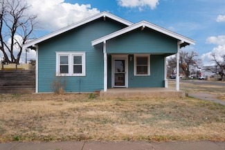 2011 5th Ave, Canyon, TX 79015