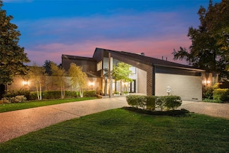 5414 Harbor Town Dr, Dallas, TX 75287