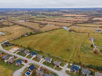 270 Duclair Dr, Winchester, KY 40391