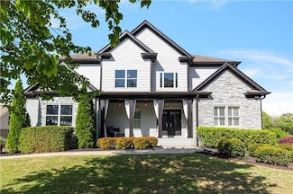 1186 Lincoln Dr, Marietta, GA 30066