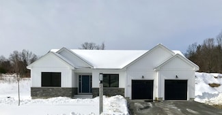 3 Robin Way Unit 1, Hooksett, NH 03036