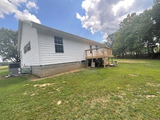 179 French Ln, Big Sandy, TN 38221