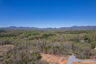 2330 Red Fox Rd, Tryon, NC 28782