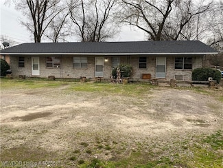 206 & 216 W 5th St, Mulberry, AR 72947