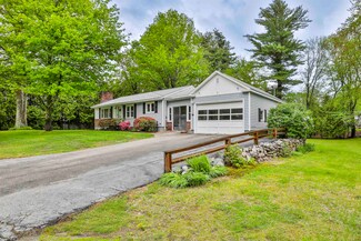 39 Gendron St, Nashua, NH 03062