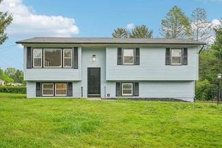83 Scott Dr, Wappingers Falls, NY 12590