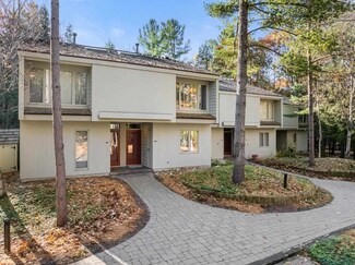2755 Harbor-Petoskey Rd Unit 86, Harbor Springs, MI 49740