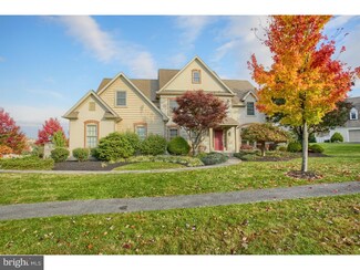 1303 Fieldstone Rd, Reading, PA 19608