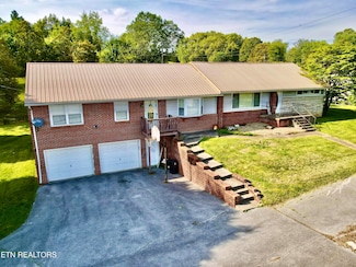 104 Knox St, New Tazewell, TN 37825