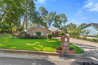 1707 Picadilly Place, Tyler, TX 75703