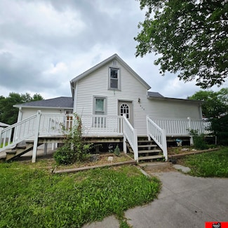 808 G Ave E, Wisner, NE 68791