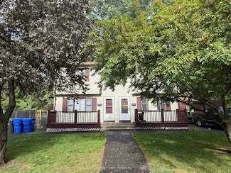 60-62 Desrosiers St, Springfield, MA 01104