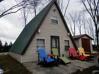 7105 Ternet Rd, Monroeville, IN 46773
