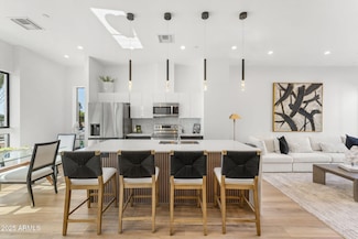 4220 N 32nd St Unit 14, Phoenix, AZ 85018