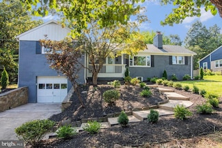 6502 Fort Hunt Rd, Alexandria, VA 22307