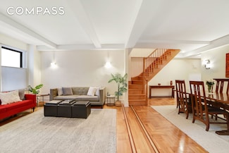 321 W 90th St Unit 2F, New York, NY 10024