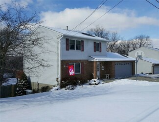 912 8th Ave, Conway, PA 15027