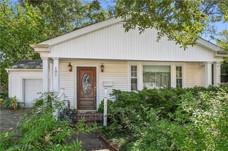 101 Holly Dr, Metairie, LA 70005