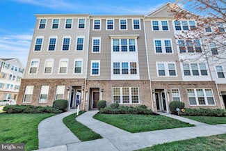 14794 Mason Creek Cir, Woodbridge, VA 22191