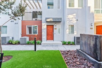 8423 Tweedy Ln, Downey, CA 90240
