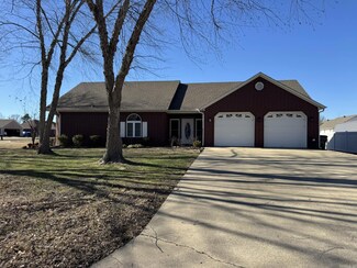 2503 Christopher Dr, Paragould, AR 72450