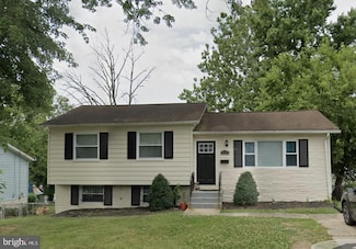 6708 Hastings Dr, Capitol Heights, MD 20743