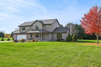5837 N Violet View Dr, Milton, WI 53563