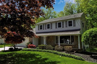 22 Forsythia Ct, Orchard Park, NY 14127