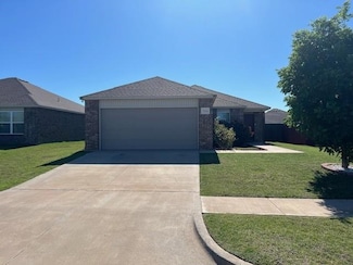 7636 Leichter Ave, Oklahoma City, OK 73132