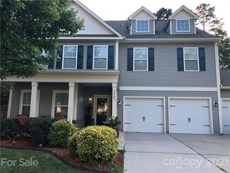 9503 Fernspray Rd, Charlotte, NC 28215