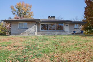 6408 Newburgh Rd, Evansville, IN 47715