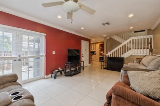 2612 NW 99th Ave, Coral Springs, FL 33065