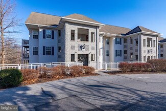 4480 Woodsman Dr Unit 1112, Hampstead, MD 21074