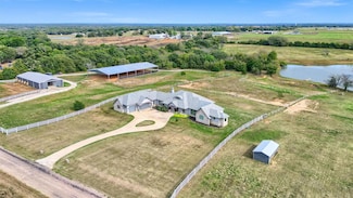326 Turkey Farm Rd, Whitesboro, TX 76273