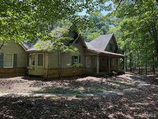41 Greenview Dr, Defiance, MO 63341